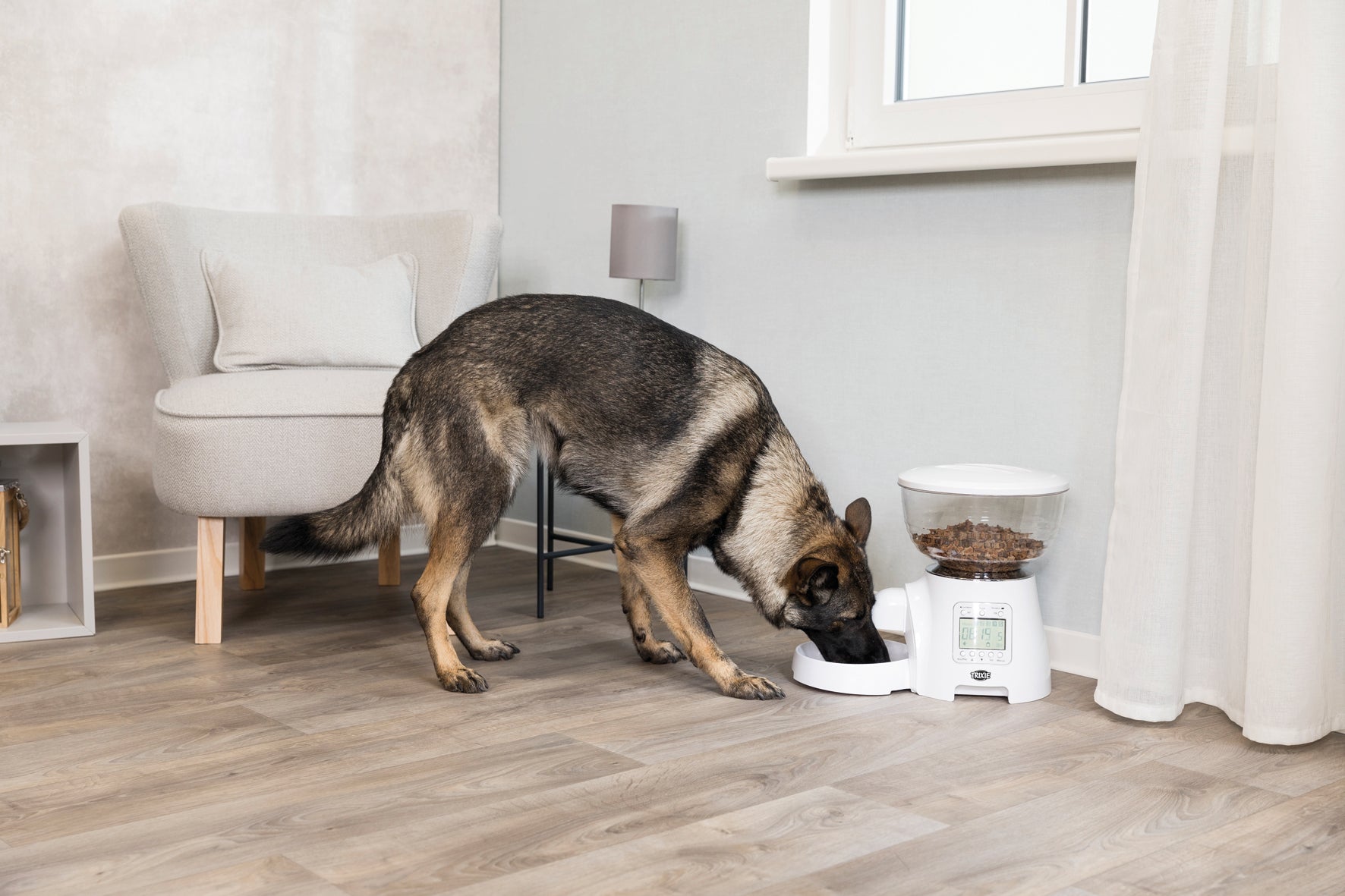 Trixie Tx7 Automatische Voerdispenser Wit